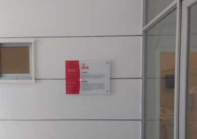 Dpimpress - Acrílicos UCSC Concepción