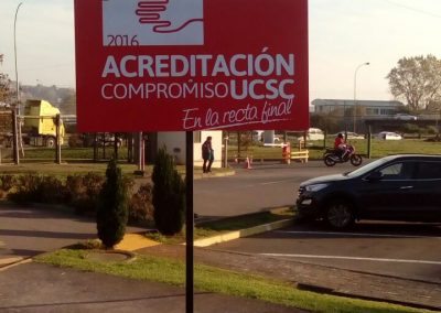 Dpimpress - Señaléticas Metal UCSC Concepción